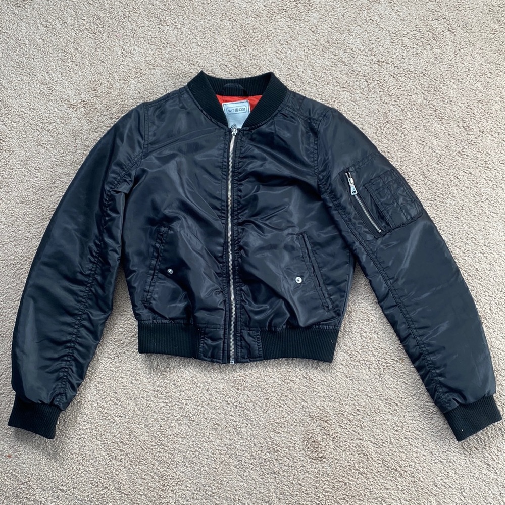 black bomber jacket